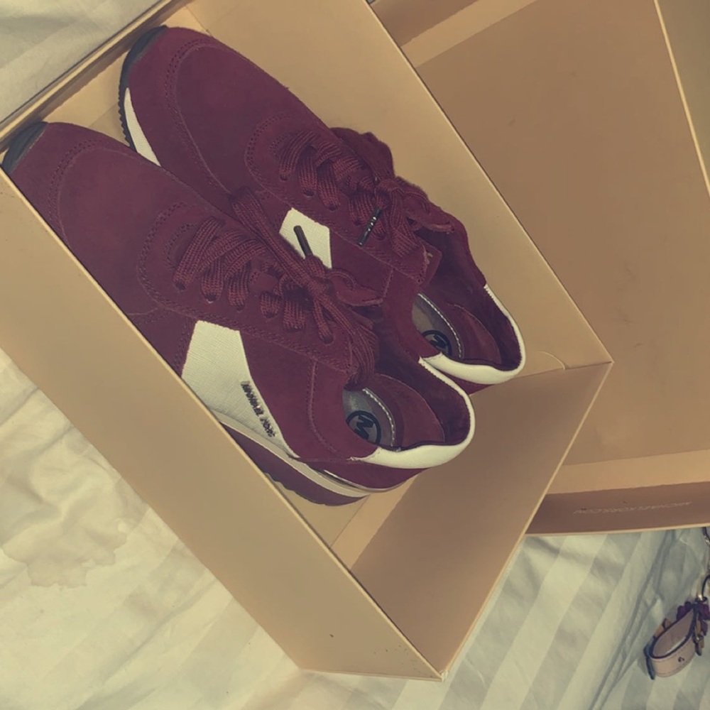 Michael kors tennis shoe